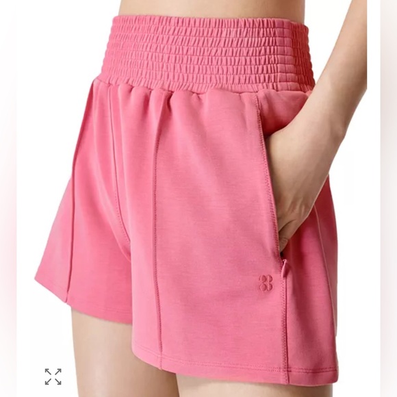 Sweaty Betty Summer Sand Wash Shorts Pink Size Small Softstreme Shorts Colorful - Picture 2 of 10